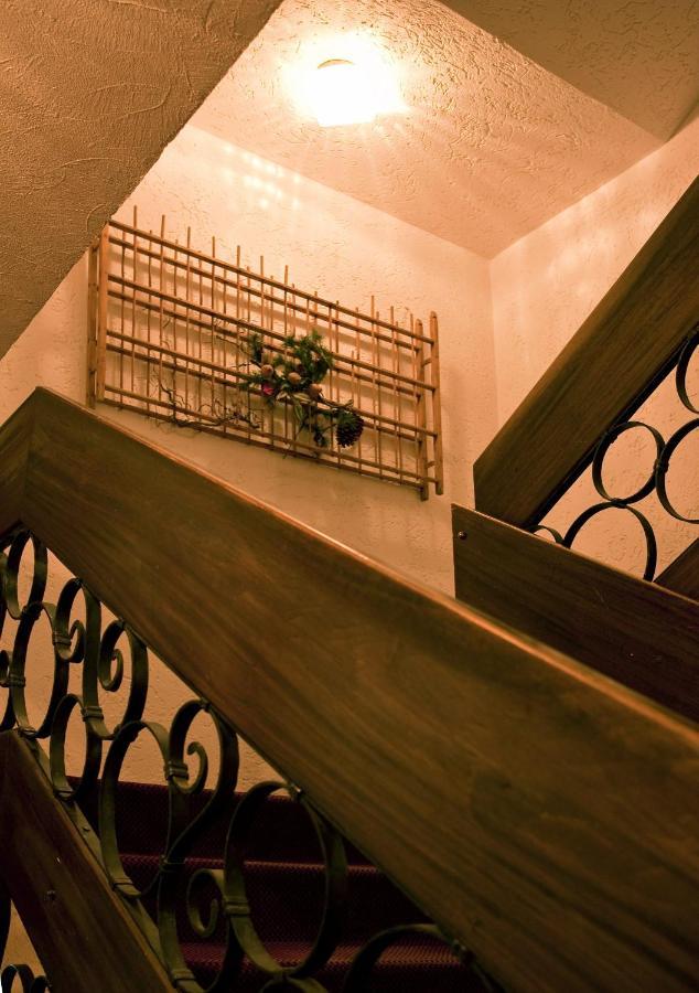 Corones Apartment *