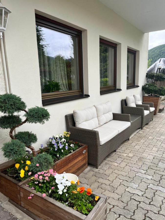 Apartment Corones